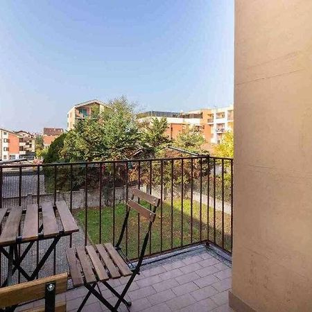 Appartamento A Pochi Passi Dalla Stazione Comodo A Coppie E Famiglie, Casa Ferrucci 콜레뇨 외부 사진