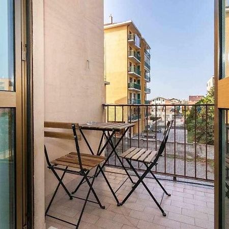 Appartamento A Pochi Passi Dalla Stazione Comodo A Coppie E Famiglie, Casa Ferrucci 콜레뇨 외부 사진