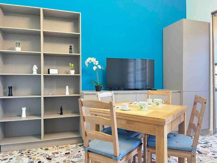 Appartamento A Pochi Passi Dalla Stazione Comodo A Coppie E Famiglie, Casa Ferrucci 콜레뇨 외부 사진