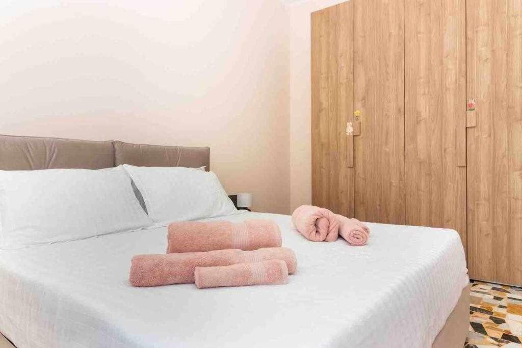 Appartamento A Pochi Passi Dalla Stazione Comodo A Coppie E Famiglie, Casa Ferrucci 콜레뇨 외부 사진